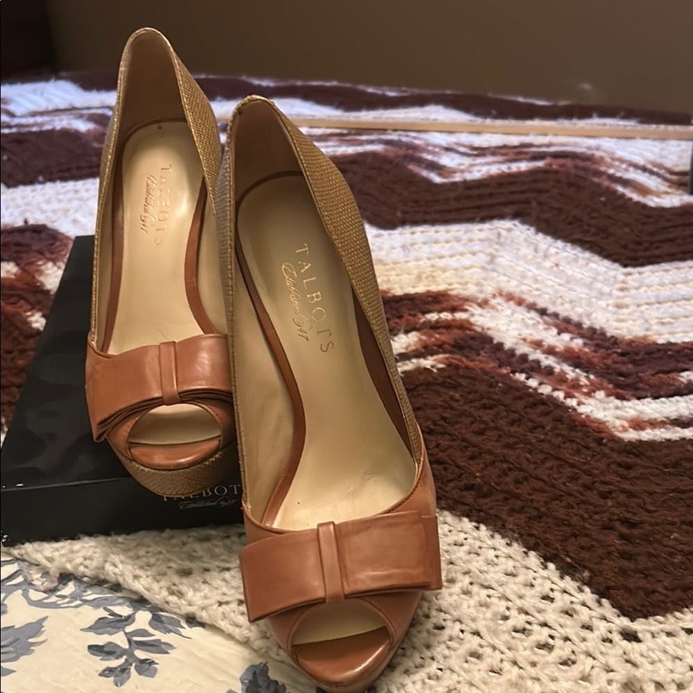 Talbots Tan Peep Toe Heels with Bow Detail